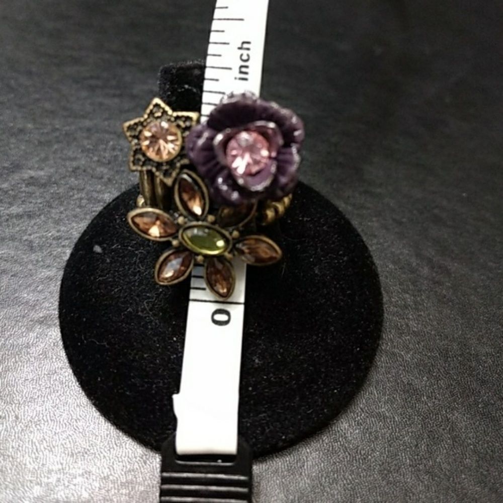 Multi Colored Rhinestone Flower Ring - image 5